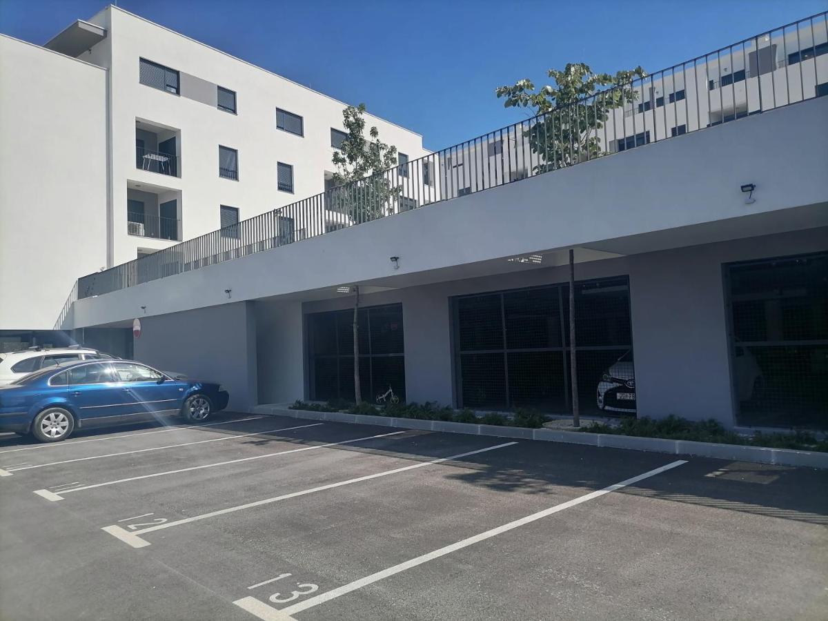 Piano Penthouse Apartment Zadar Bagian luar foto
